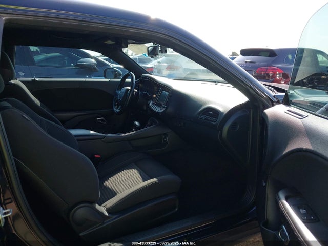 2C3CDZBT9JH271508 Dodge 2018