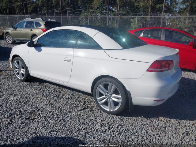 Volkswagen Eos 2014 WVWFW8AH3EV000404 Image 3