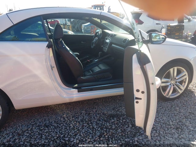 Volkswagen Eos 2014 WVWFW8AH3EV000404 Image 5