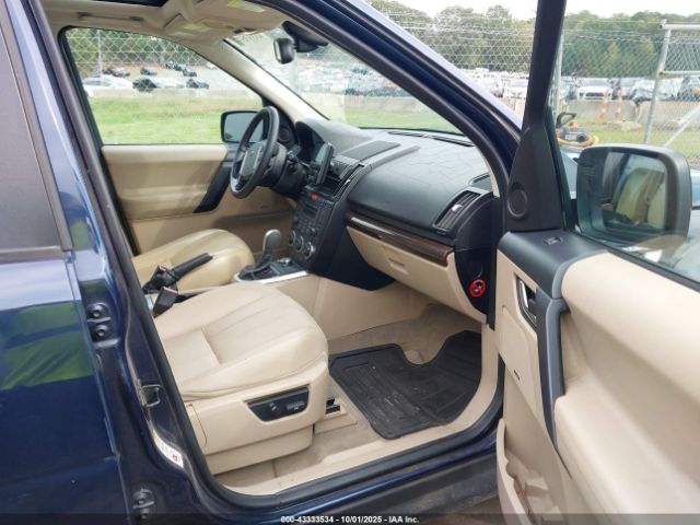 2012 LAND ROVER LR2 SALFR2BN5CH296474 Photo 4