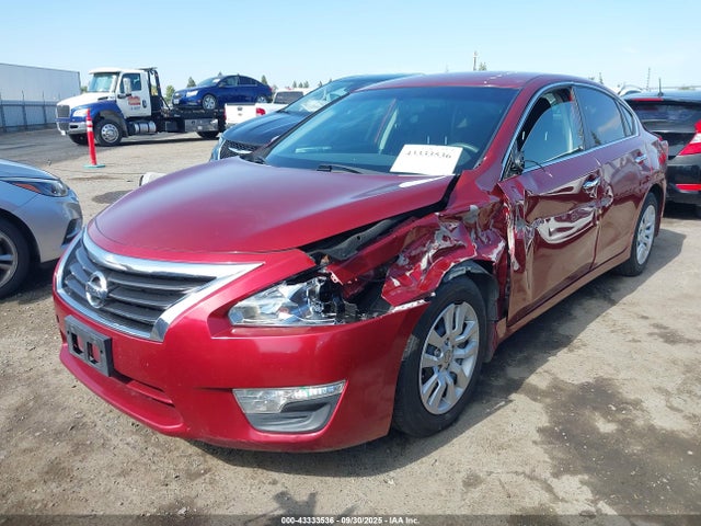 Nissan 2015 2015 1N4AL3AP9FC116030 Image 2