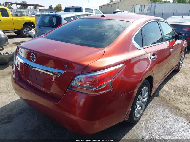 Nissan 2015 2015 1N4AL3AP9FC116030 Image 4