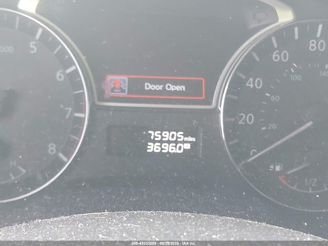 Nissan 2015 2015 5N1AR2MM4FC715482 Image 15