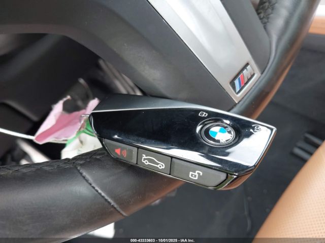 2023 BMW X7 5UX23EM09P9R52930 Photo 10