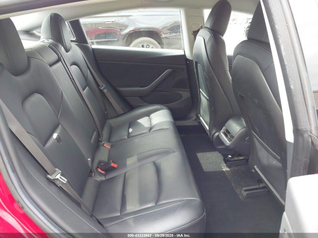 2018 TESLA MODEL 3 5YJ3E1EA1JF016832 Photo 7