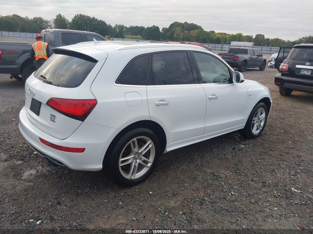 2015 AUDI Q5 WA1DGAFP1FA123679 Photo 3