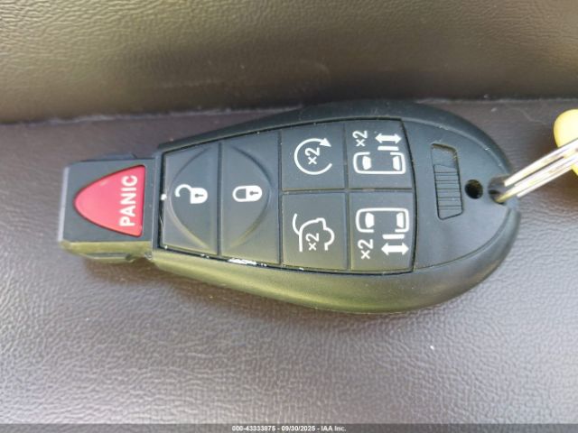 2014 CHRYSLER TOWN & COUNTRY 2C4RC1GGXER234280 Photo 10