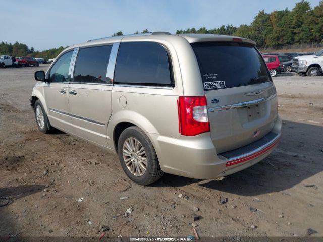 2014 CHRYSLER TOWN & COUNTRY 2C4RC1GGXER234280 Photo 2