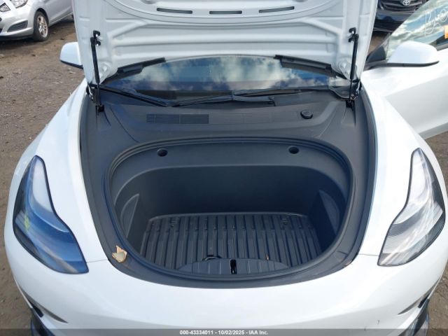 2023 TESLA MODEL 3 5YJ3E1EA1PF492555 Photo 9