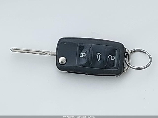 Volkswagen 2014 2014 1VWBT7A34EC032986 Image 11