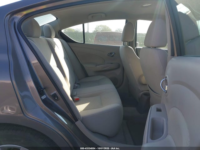 3N1CN7AP2EL801349 Nissan 2014