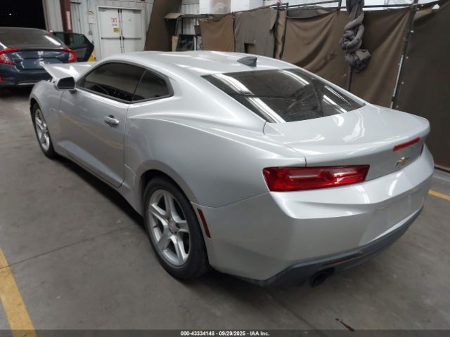 2018 CHEVROLET CAMARO 1G1FB1RX9J0126135 Photo 2