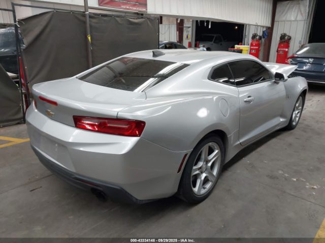 2018 CHEVROLET CAMARO 1G1FB1RX9J0126135 Photo 3