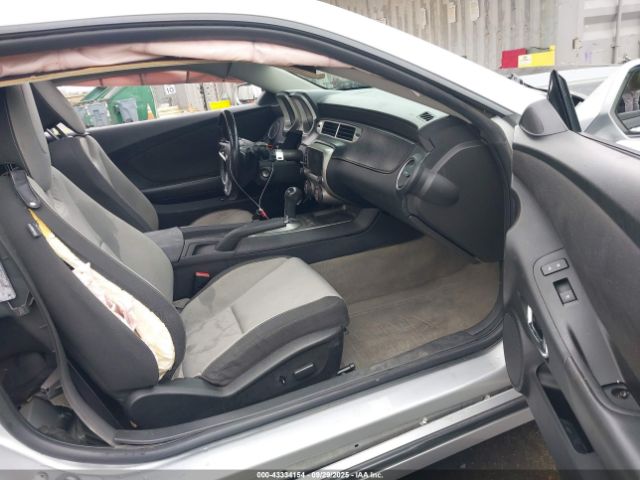 2015 CHEVROLET CAMARO 2G1FD1E38F9261245 Photo 4