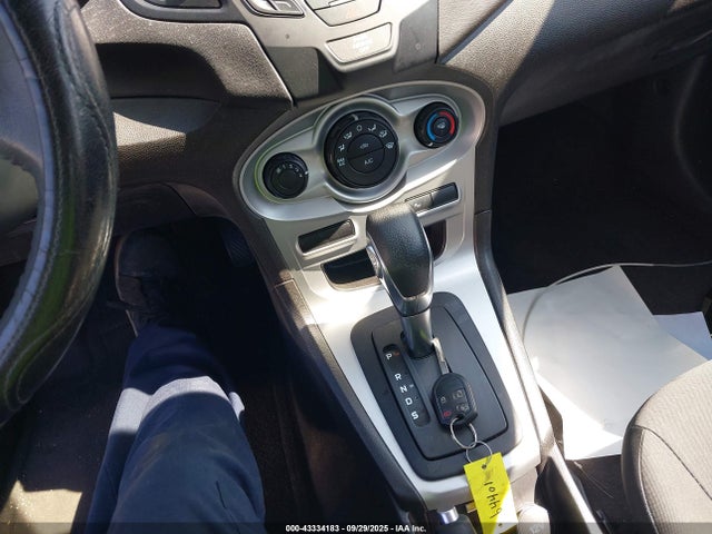 Ford 2015 2015 3FADP4BJ7FM213601 Image 11