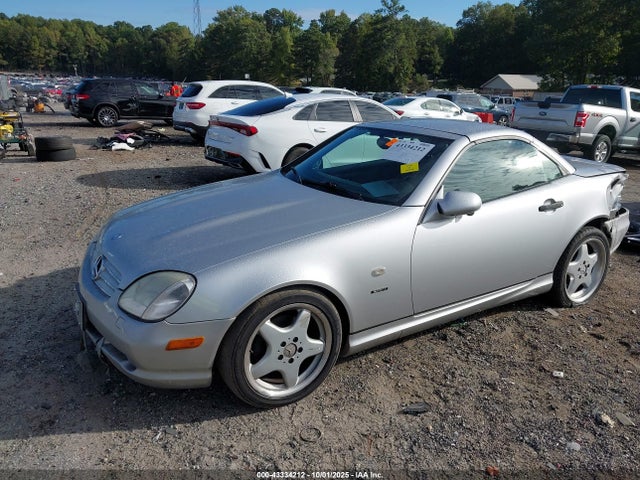 1999 MERCEDES-BENZ SLK 230 WDBKK47F8XF090248 Photo 1