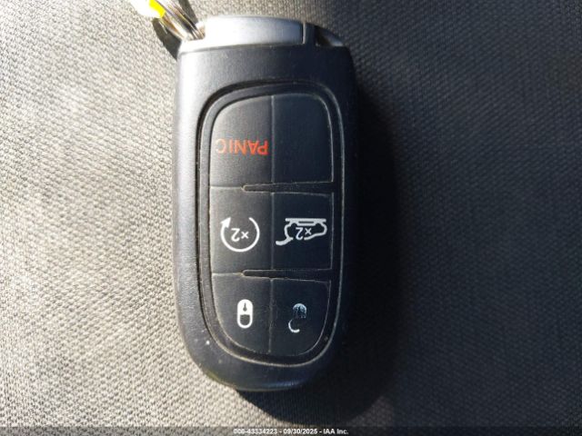 2020 JEEP CHEROKEE 1C4PJLLN6LD587256 Photo 10