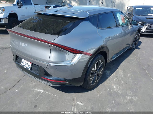 KIA 2024 2024 KNDC3DLC4R5618018 Image 4