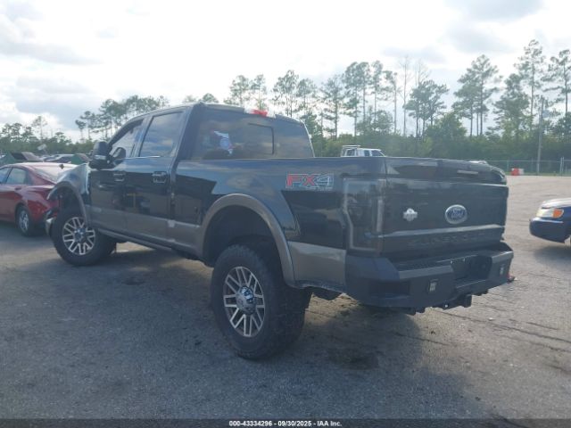 2018 FORD F-250 1FT7W2BT0JEC53615 Photo 2