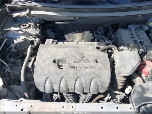 2018 MITSUBISHI OUTLANDER JA4AZ3A33JJ005316 Photo 9