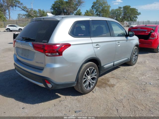 2018 MITSUBISHI OUTLANDER JA4AZ3A33JJ005316 Photo 3