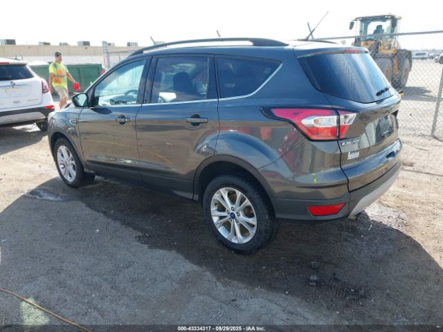 2018 FORD ESCAPE 1FMCU9GD0JUA75432 Photo 2