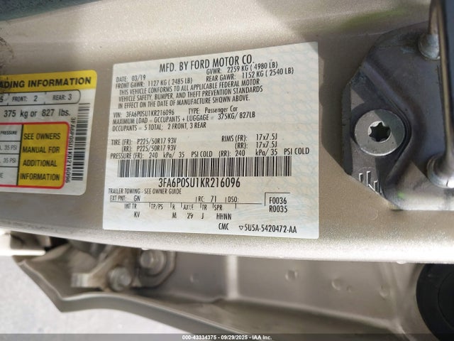 Ford Fusion Energi Titanium 2019 3FA6P0SU1KR216096 Image 9