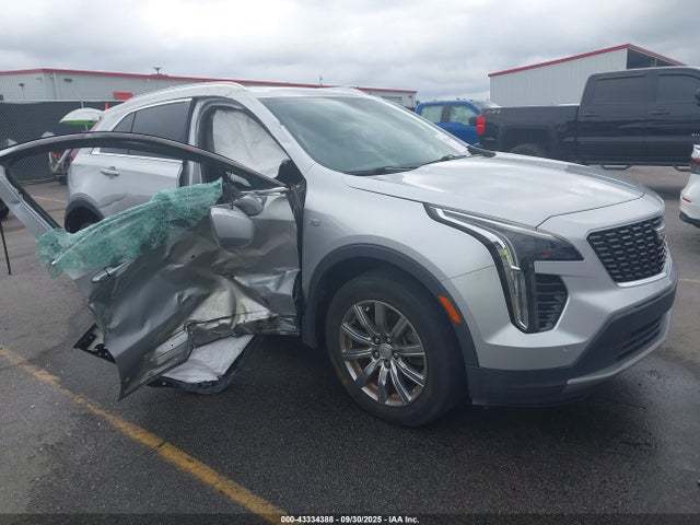 2019 CADILLAC XT4 1GYFZCR43KF196954 Photo 0