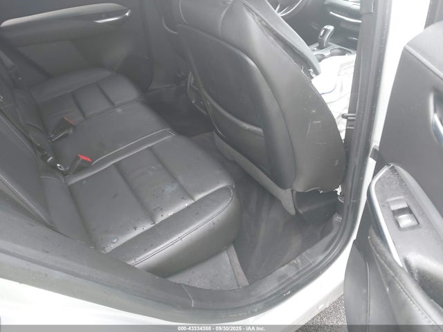 2019 CADILLAC XT4 1GYFZCR43KF196954 Photo 7