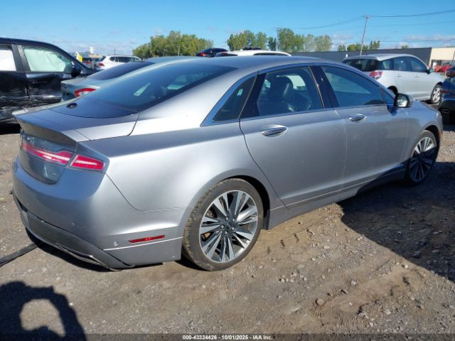 2020 LINCOLN MKZ 3LN6L5F95LR606771 Photo 3