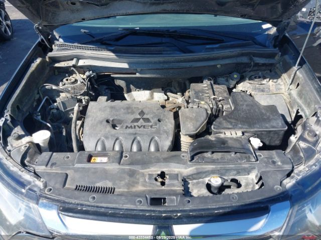 2018 MITSUBISHI OUTLANDER JA4AD2A32JZ005141 Photo 9