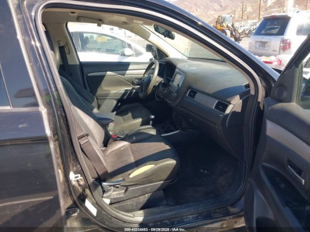 2018 MITSUBISHI OUTLANDER JA4AD2A32JZ005141 Photo 4