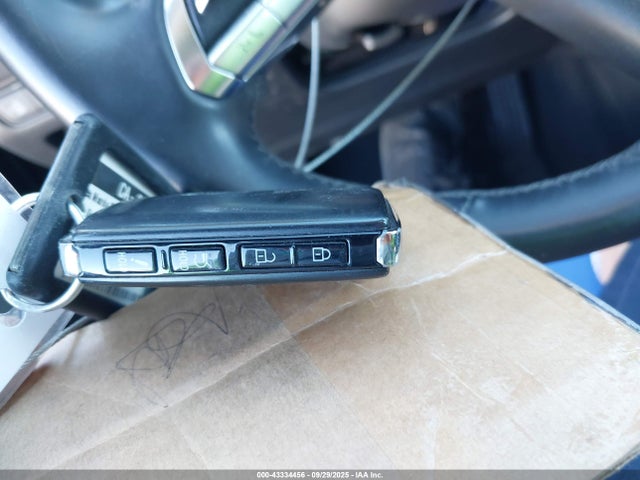 Mazda py cylinder deactivation 2025 7MMVABBM2SN300370 Image 11