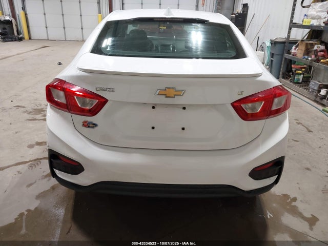1G1BE5SM5H7112554 Chevrolet Cruze Lt Auto