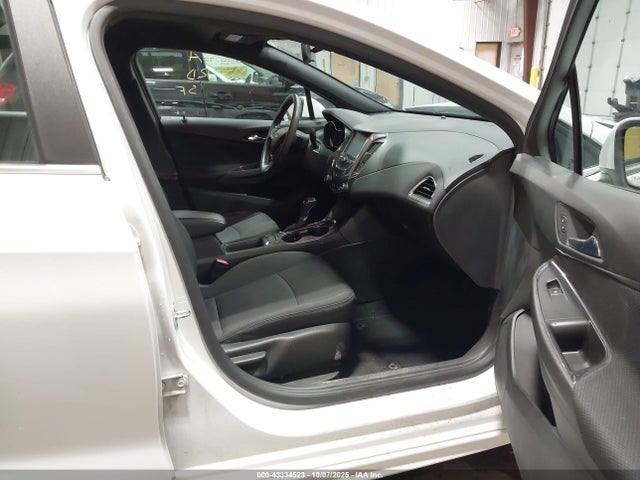 1G1BE5SM5H7112554 Chevrolet Cruze Lt Auto