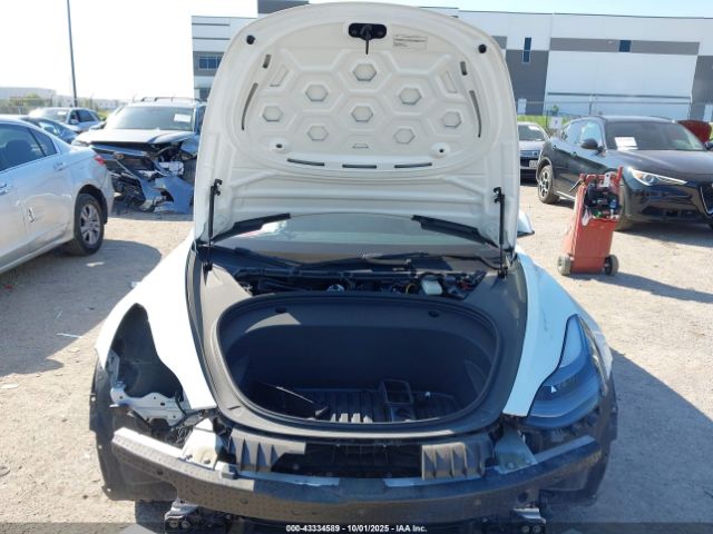 2023 TESLA MODEL 3 5YJ3E1EA2PF552746 Photo 9