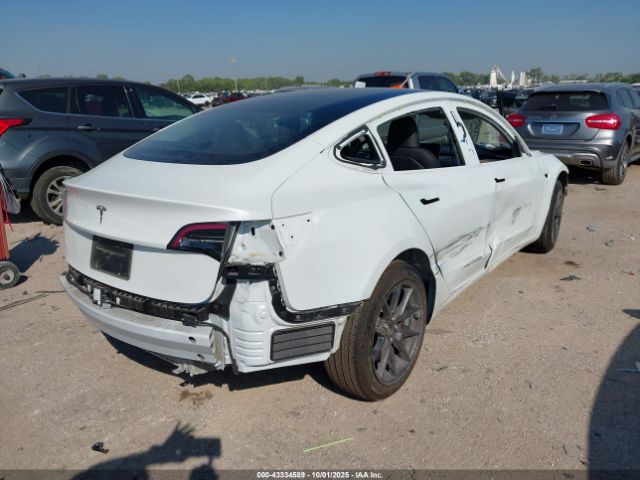 2023 TESLA MODEL 3 5YJ3E1EA2PF552746 Photo 3