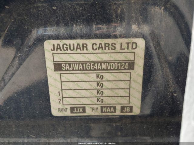 2010 JAGUAR XJ SUPER V8 SAJWA1GE4AMV00124 Photo 8