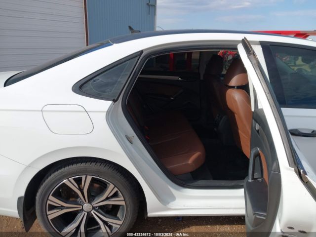 2021 VOLKSWAGEN PASSAT 1VWSA7A32MC004253 Photo 7