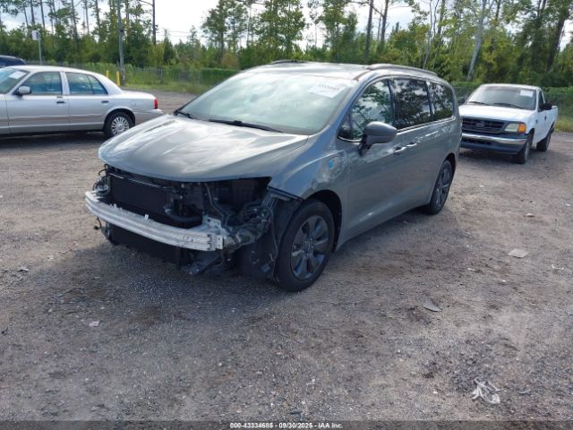 2020 CHRYSLER PACIFICA HYBRID 2C4RC1L71LR258003 Photo 1