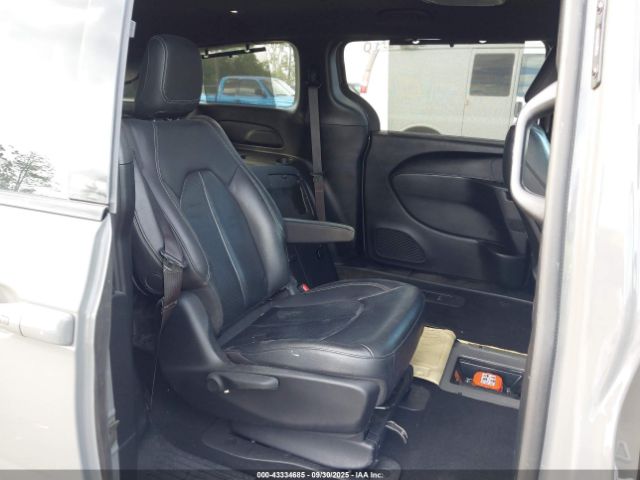 2020 CHRYSLER PACIFICA HYBRID 2C4RC1L71LR258003 Photo 7