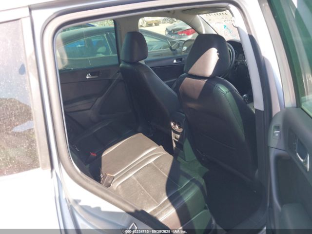 2017 VOLKSWAGEN TIGUAN WVGUV7AX5HW507276 Photo 7