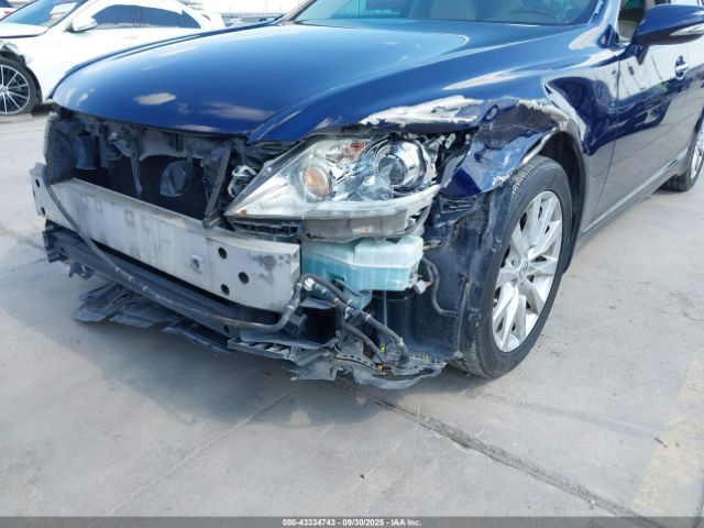 2011 LEXUS LS 460 JTHBL5EF5B5103266 Photo 5