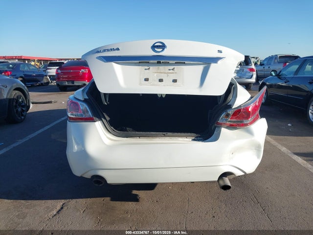 Nissan Altima 2015 1N4AL3AP0FC443058 Image 16