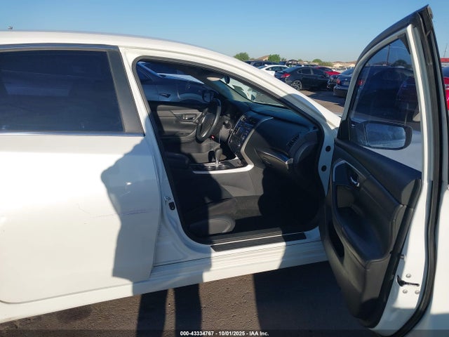 Nissan Altima 2015 1N4AL3AP0FC443058 Image 5