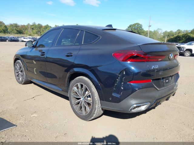 2021 BMW X6 5UXCY6C0XM9G02539 Photo 2