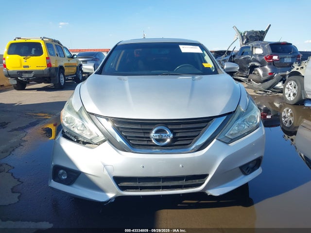 Nissan Altima 2017 1N4AL3AP1HC157402 Image 12