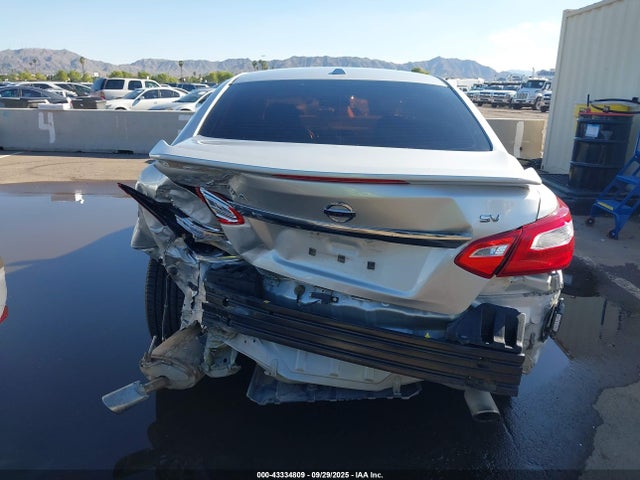 Nissan Altima 2017 1N4AL3AP1HC157402 Image 16