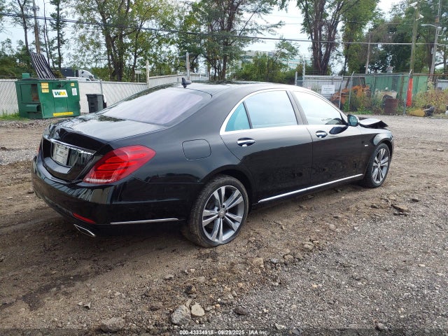 2015 MERCEDES-BENZ S 550 WDDUG8CB7FA121223 Photo 3