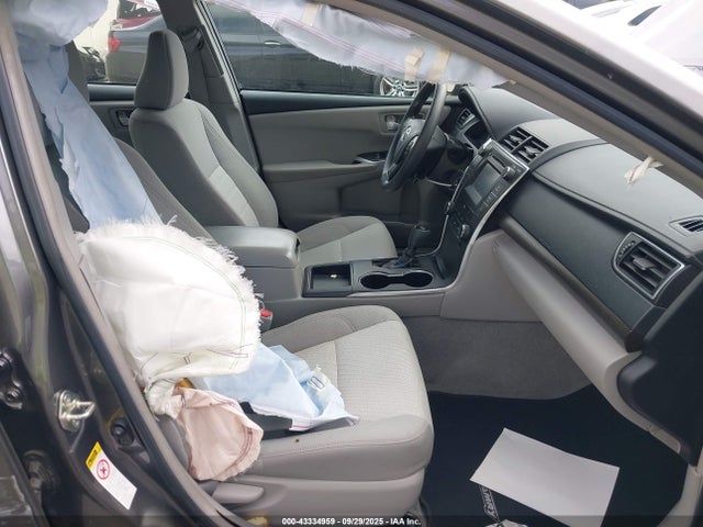 2017 TOYOTA CAMRY 4T1BF1FK4HU703946 Photo 4